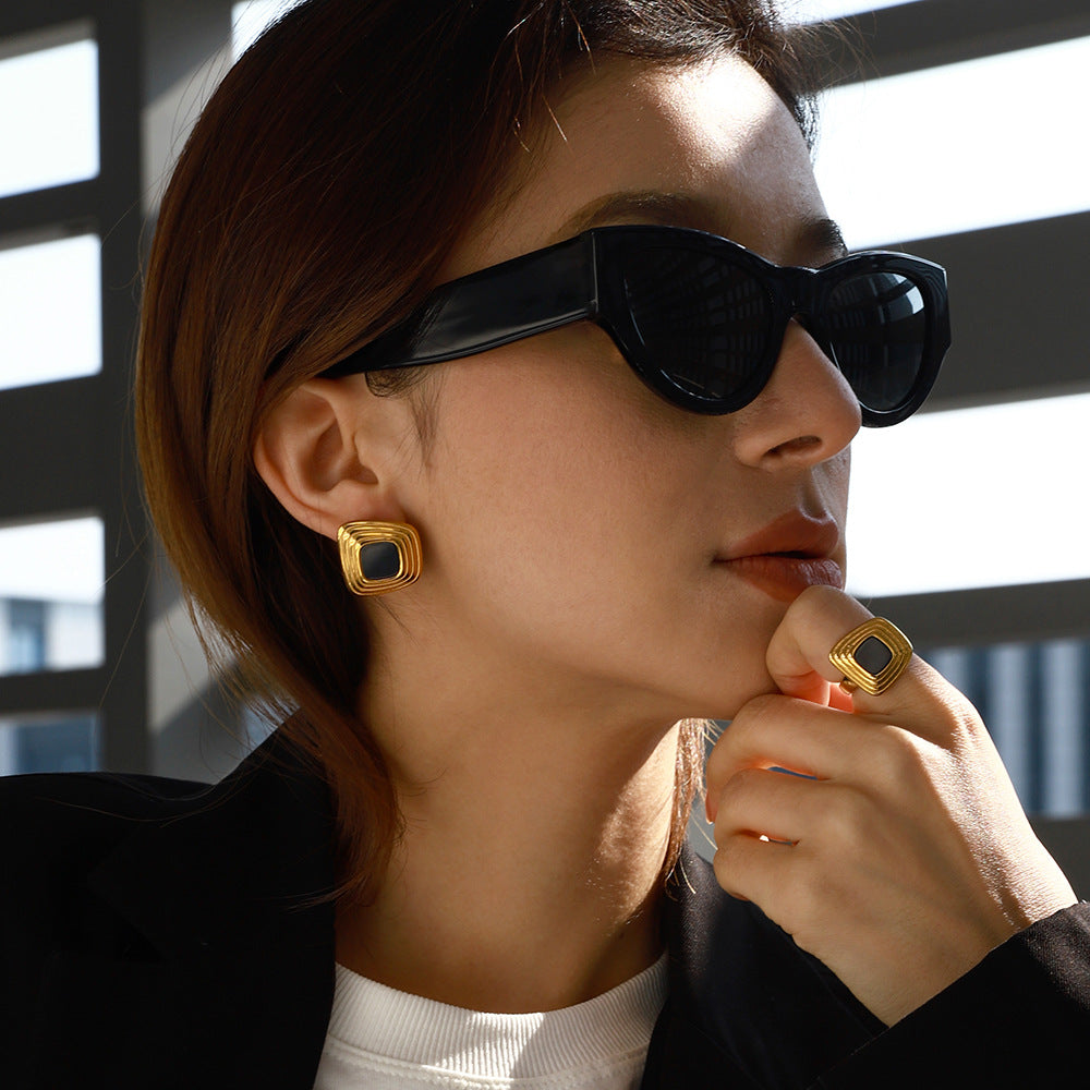 Maeve earring and ring set