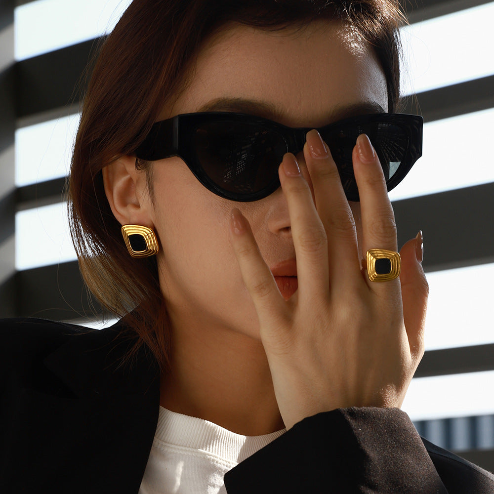 Maeve earring and ring set