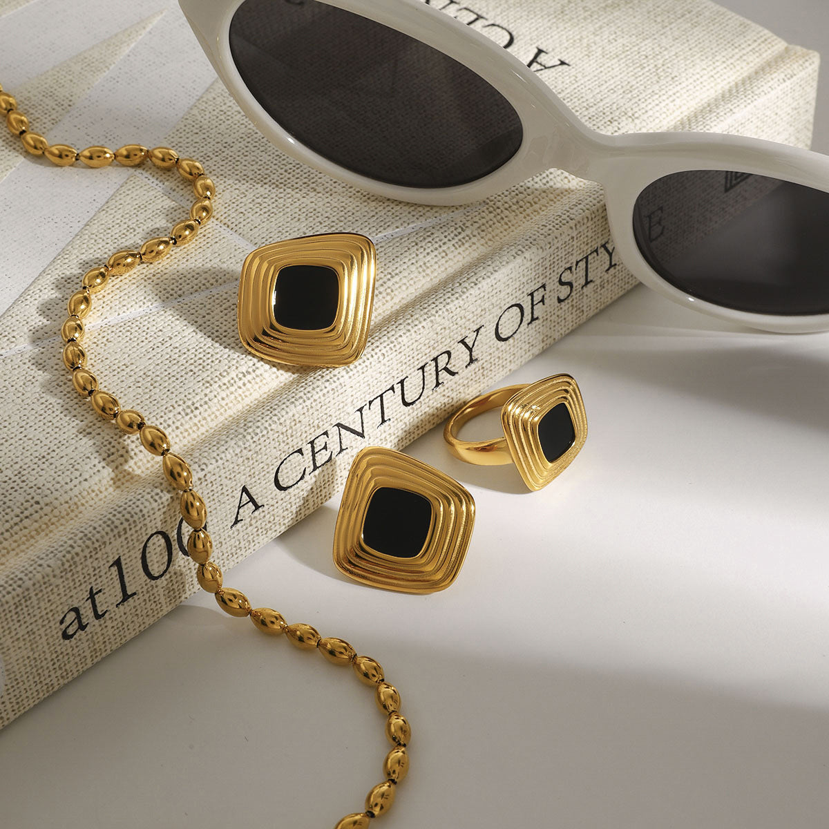 Maeve earring and ring set